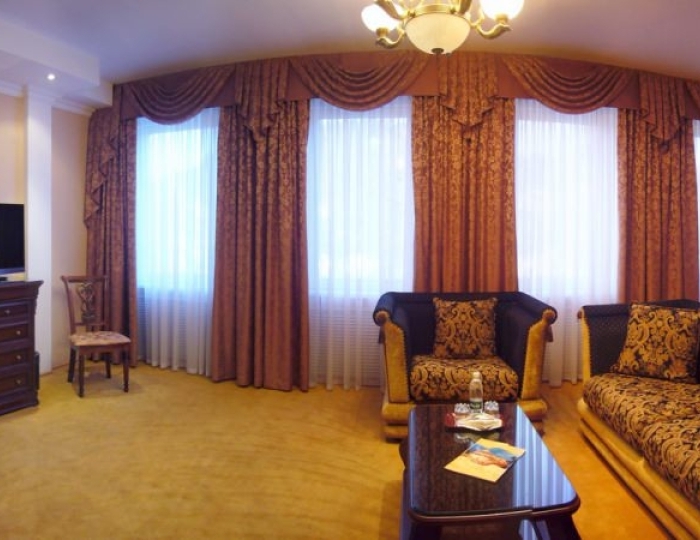 Люкс (3 этаж) - Гостиничный комплекс «Гранд-отель»